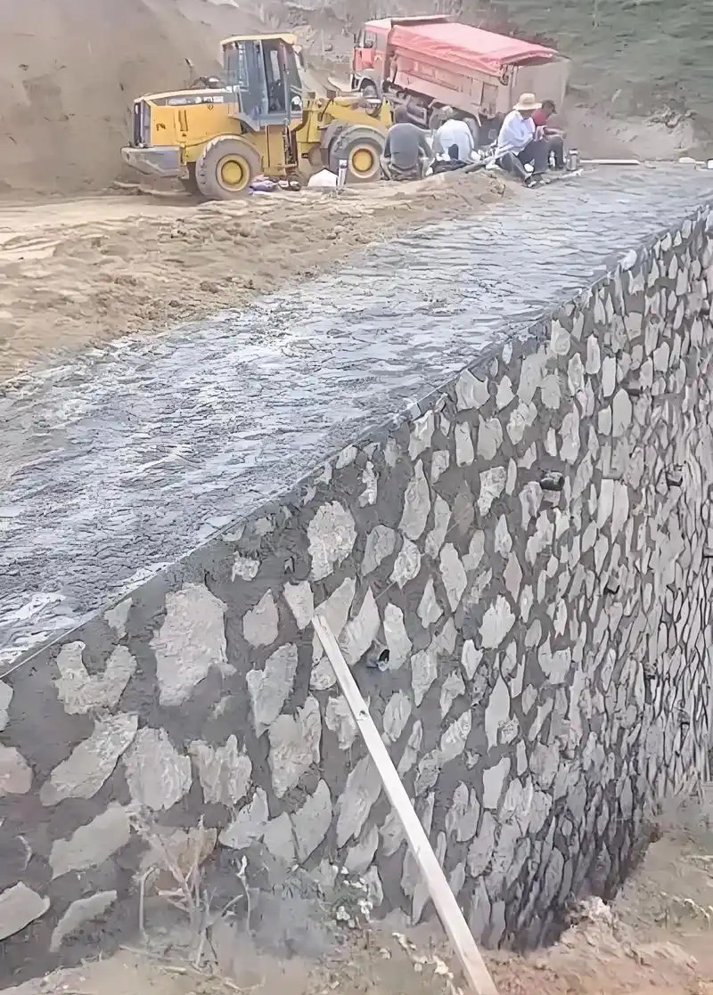 晋中寿阳县边坡加固